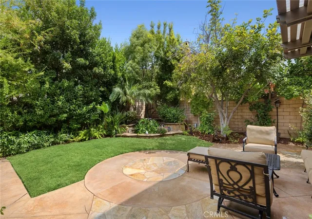 Photo 3 of Single family home for sale at 5 Franklin, Irvine, CA 92620 | MLS# PW26139028 | Listing updated on 2026-10-04