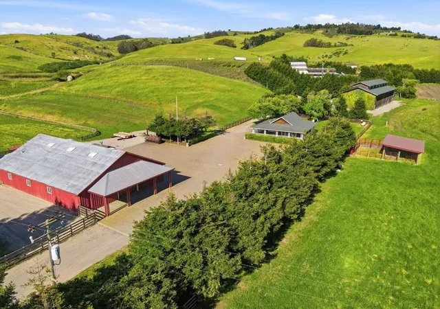 Homes for sale in Pescadero, CA | 560 Stage Rd, Pescadero, CA 94060 | MLS# ML82052269