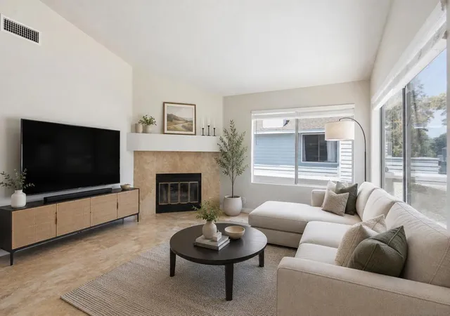 2nd image of 387 Deerfield #77, Irvine, CA 92606 | MLS# 260015523SD