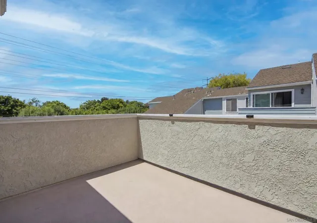 3rd image of 387 Deerfield #77, Irvine, CA 92606 | MLS# 260015523SD