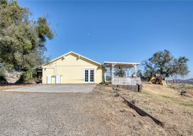 Homes for sale in Clovis, CA | 24620 Auberry Rd, Clovis, CA 93619 | MLS# FR26139139