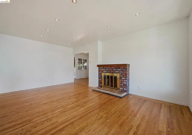 5th image of 963 Devon Dr, Hayward, CA 94542 | MLS# 41139646