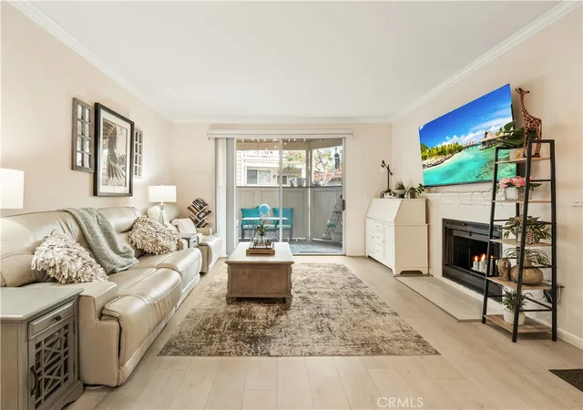 Photo 1 of Condo for sale at 2396 Pleasant Way #I, Thousand Oaks, CA 91362 | MLS# SR26137796 | Listing updated on 2026-09-12
