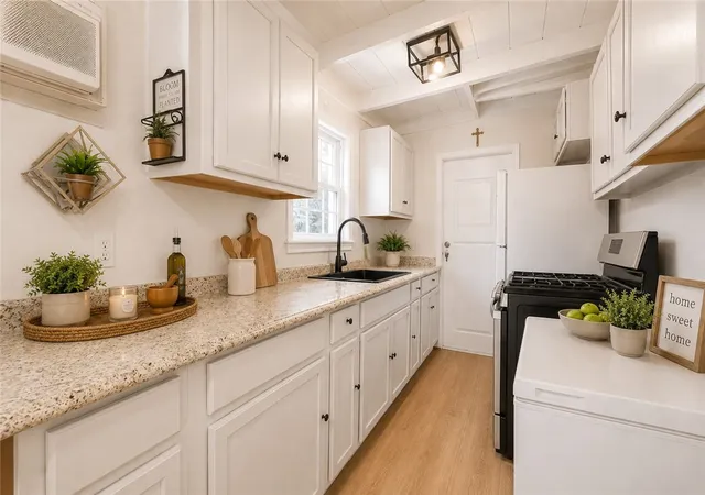 4th image of 26802 Girard St, Hemet, CA 92544 | MLS# SW26139104