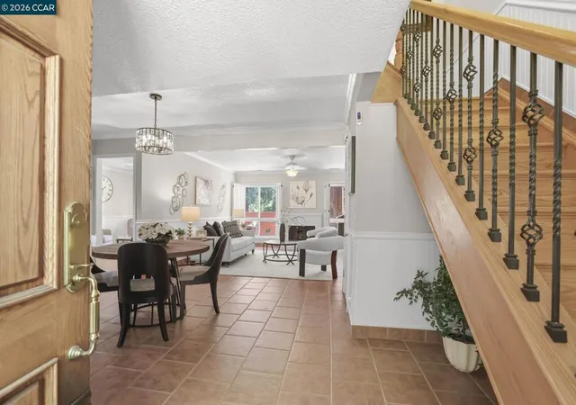 Photo 3 of Sale Pending at 1304 Corte De Los Vecinos, Walnut Creek, CA 94598 | MLS# 41139652 | Listing updated on 2026-07-01