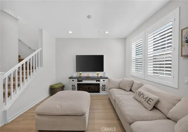 5th image of 32486 Tannat Dr, Temecula, CA 92591 | MLS# SW26119591
