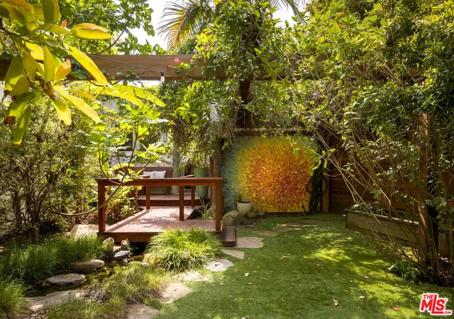 Photo 3 of Single family home for sale at 1126 Indiana Ave, Venice, CA 90291 | MLS# 26852547 | Listing updated on 2026-09-11