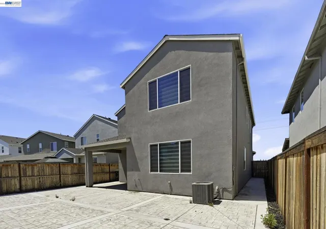 Homes for sale in Manteca, CA | 1744 Marino Way, Manteca, CA 95337 | MLS# 41139669