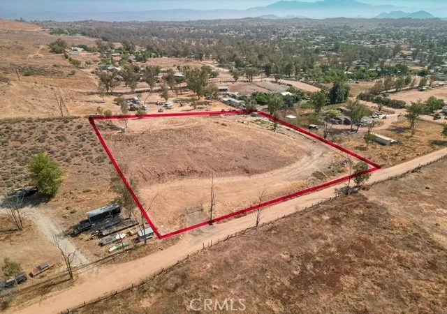 Homes for sale in Perris, CA | 21588 Mundo, Perris, CA 92570 | MLS# PW26139178