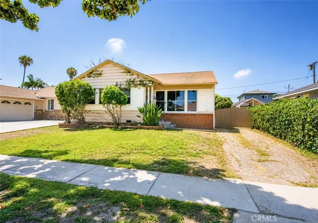 Homes for sale in Hawthorne, CA | 3620 W 147th St, Hawthorne, CA 90250 | MLS# IG26133806