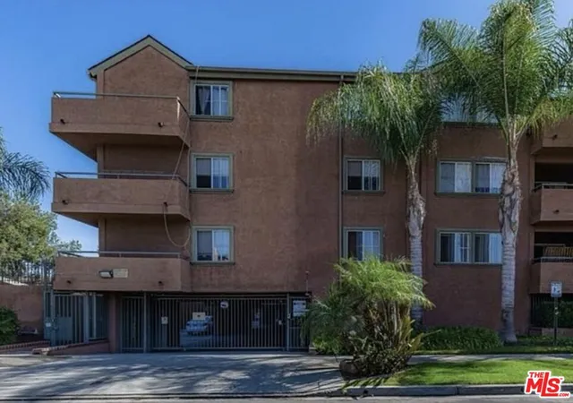 23rd image of 2507 E 15th St #104, Long Beach, CA 90804 | MLS# 26852405