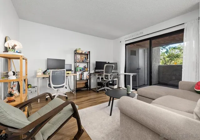 Listing Photo 3 - Condo for sale in building located at 8492 New Salem, San Diego, CA 92126 - Unit #59