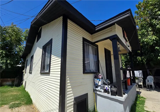 Photo 4 of House for sale at 1247 West 62nd, Los Angeles, CA 90044 | MLS# WS26139271 | Listing updated on 2026-07-06