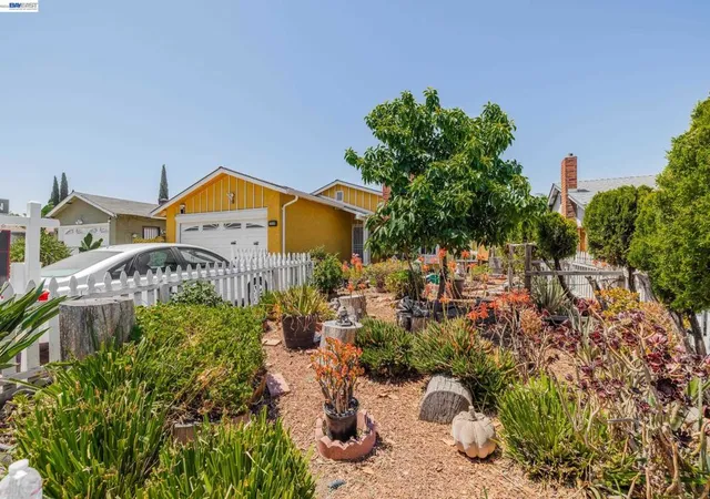 2nd image of 1518 Denali Way, San Jose, CA 95122 | MLS# 41139697