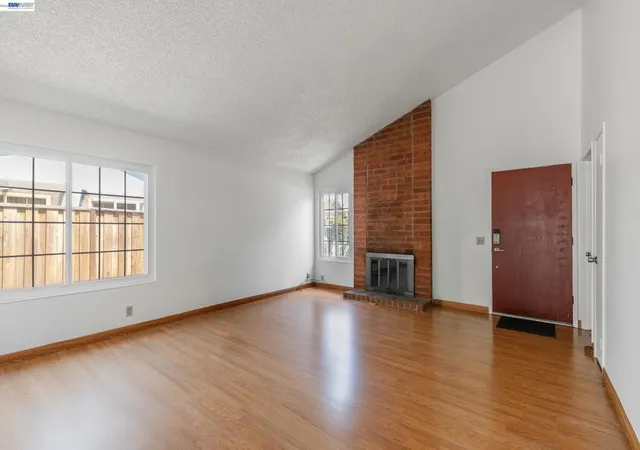 5th image of 1518 Denali Way, San Jose, CA 95122 | MLS# 41139697