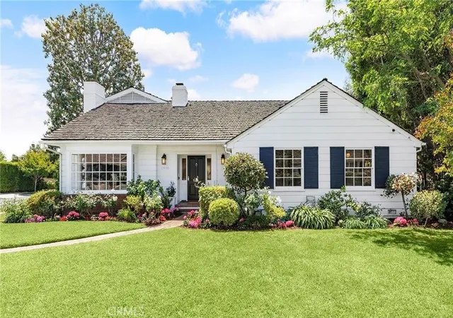 Photo 1 of Single family home for sale at 2850 Canterbury Rd, San Marino, CA 91108 | MLS# AR26139345 | Listing updated on 2026-10-11