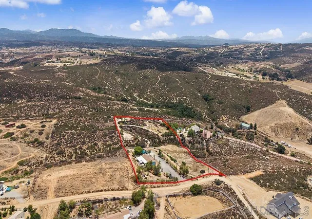3rd image of 38748 Via Cantata, Temecula, CA 92592 | MLS# 260015569SD