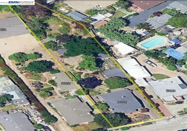5th image of 770 Grove Way, Cherryland, CA 94541 | MLS# 41139716