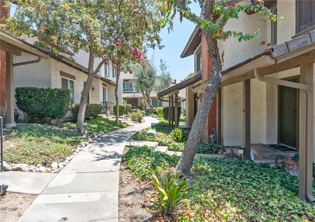 3rd image of 1674 Aspen Village Way, West Covina, CA 91791 | MLS# AR26139318
