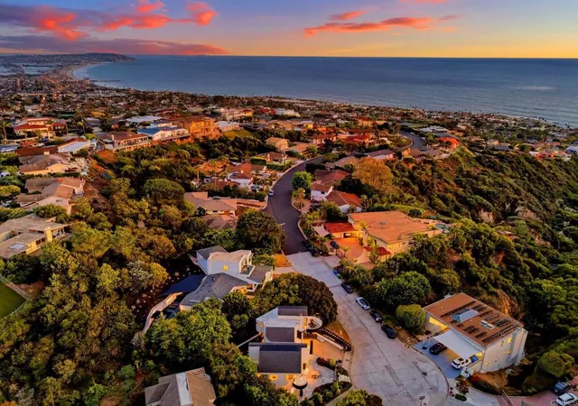 Photo 2 of Single family home for sale at 6105 Avenida Chamnez, La Jolla, CA 92037 | MLS# NDP2606145 | Listing updated on 2026-09-10