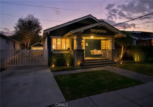 1st image of 417 Orizaba, Long Beach, CA 90814 | MLS# PW26138582