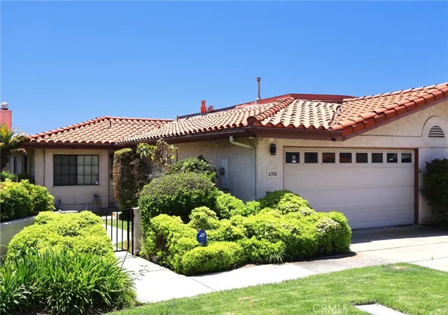Photo 3 of Single family home for sale at 6508 Sandy Point Ct, Rancho Palos Verdes, CA 90275 | MLS# PV26138661 | Listing updated on 2026-09-23