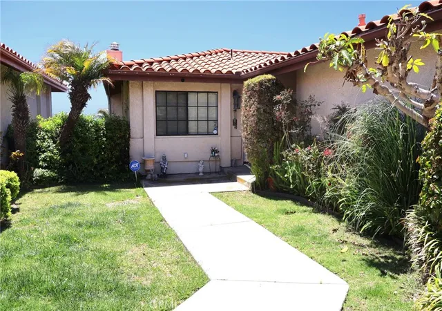 Photo 3 of Single family home for sale at 6508 Sandy Point Ct, Rancho Palos Verdes, CA 90275 | MLS# PV26138661 | Listing updated on 2026-09-23