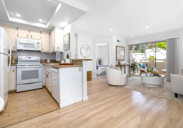 3rd image of 8811 Gilman Dr #H, La Jolla, CA 92037 | MLS# 260015586SD