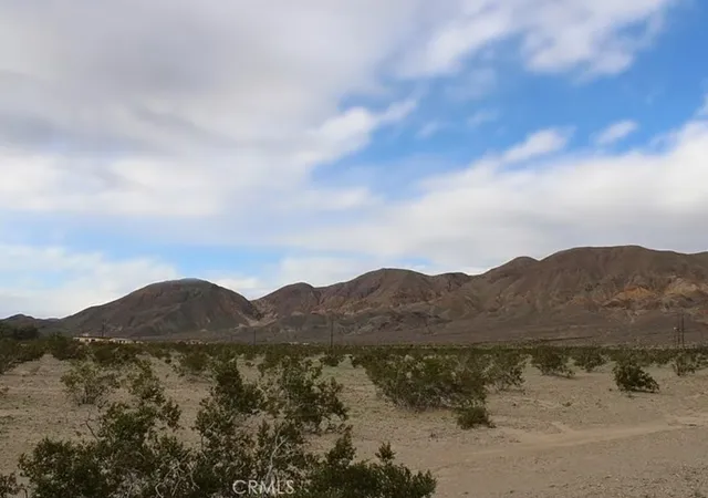 4th image of 35251 Athletic Field, Yermo, CA 92398 | MLS# HD26139506