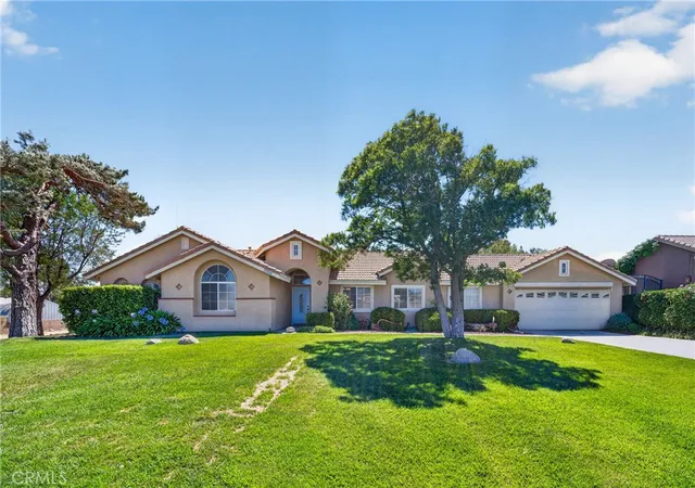 2nd image of 35962 52nd E, Palmdale, CA 93552 | MLS# SR26135615
