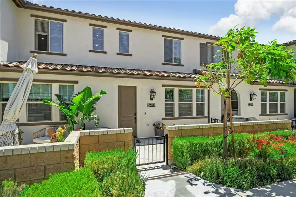 Townhouse for sale at 5604 Altamura #3, Fontana, CA 92336 | MLS# CV26138292