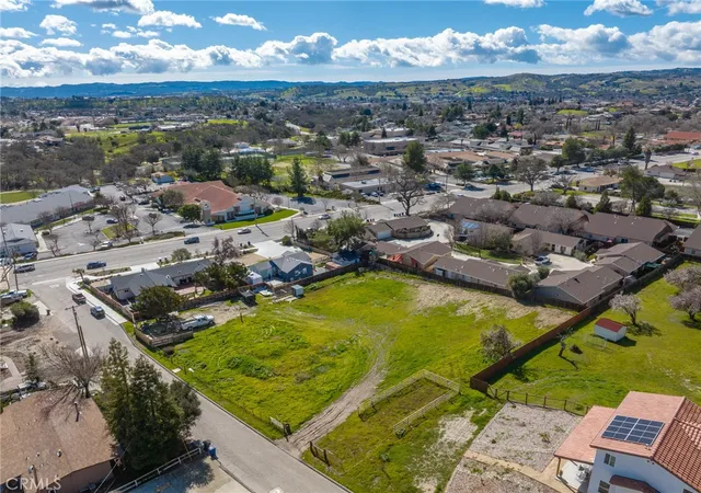2nd image of 0 Orchard, Paso Robles, CA 93446 | MLS# NS26139446