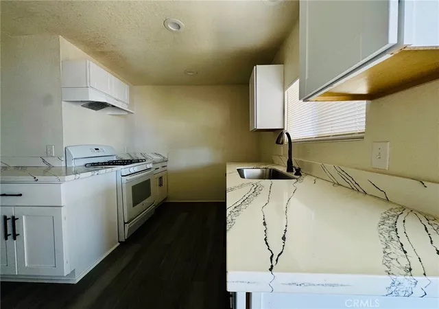 Homes for sale in Bakersfield, CA | 6601 Eucalyptus Dr #352, Bakersfield, CA 93306 | MLS# SR26139561