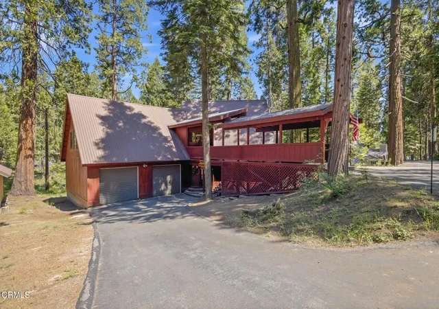 3rd image of 42031 N Evergreen Rd, Shaver Lake, CA 93664 | MLS# V1-37227