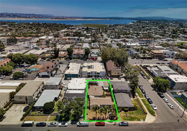 11th image of 2109 11 Felspar Street, San Diego, CA 92109 | MLS# 260015620SD