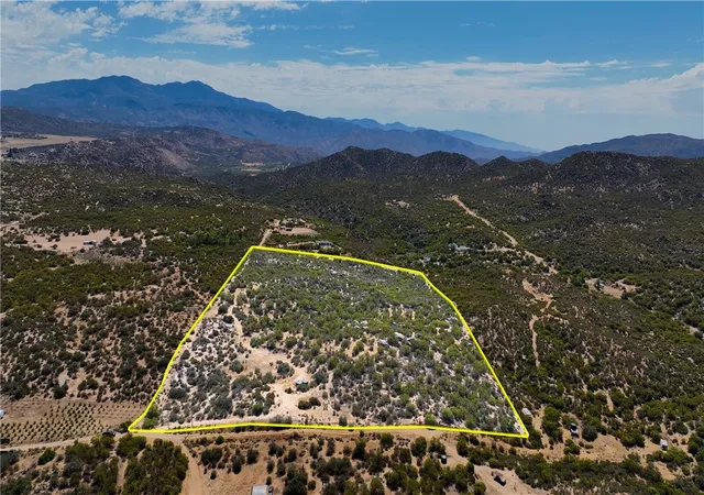 Homes for sale in Anza, CA | 3 Breiner Valley Rd, Anza, CA 92539 | MLS# SW26137133