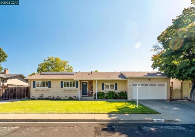 Homes for sale in Concord, CA | 4242 Henning Dr, Concord, CA 94521 | MLS# 41139773