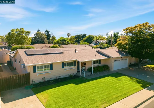 Homes for sale in Concord, CA | 4242 Henning Dr, Concord, CA 94521 | MLS# 41139773