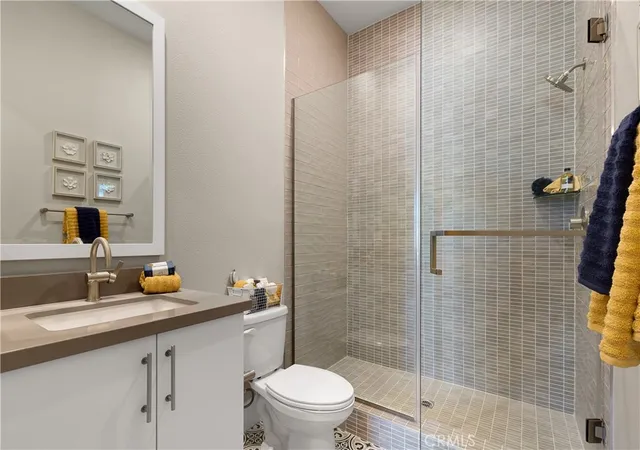 Photo 3 of Single family home for sale at 28426 Old Springs Rd, Castaic, CA 91384 | MLS# SR26138792 | Listing updated on 2026-09-06