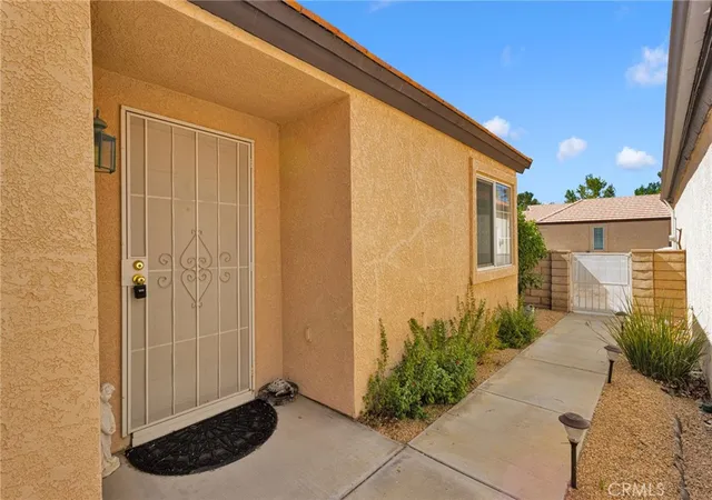 4th image of 19034 Stoddard, Apple Valley, CA 92308 | MLS# HD26138939