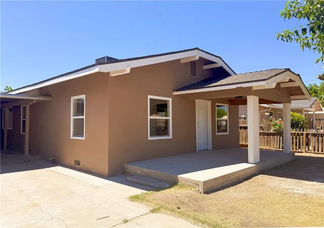 2nd image of 1274 Dos Palos, Dos Palos, CA 93620 | MLS# MC26138507