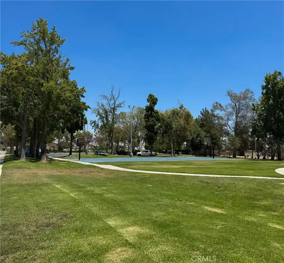 Listing Photo 20 - Condo for sale in 16600 Seville located at 16600 Seville, Fontana, CA 92335 - Unit 16600 Seville