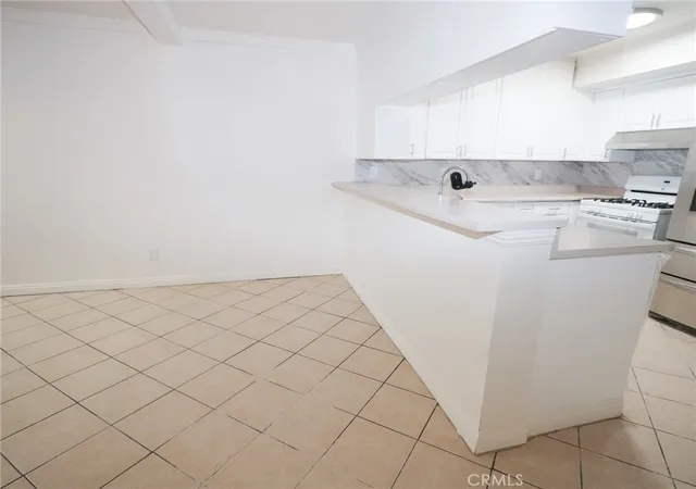 Listing Photo 3 - Condo for sale in building located at 16600 Seville, Fontana, CA 92335 - Unit #C