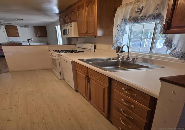 2nd image of 2550 E Valley Parkway #122, Escondido, CA 92027 | MLS# 260015650SD
