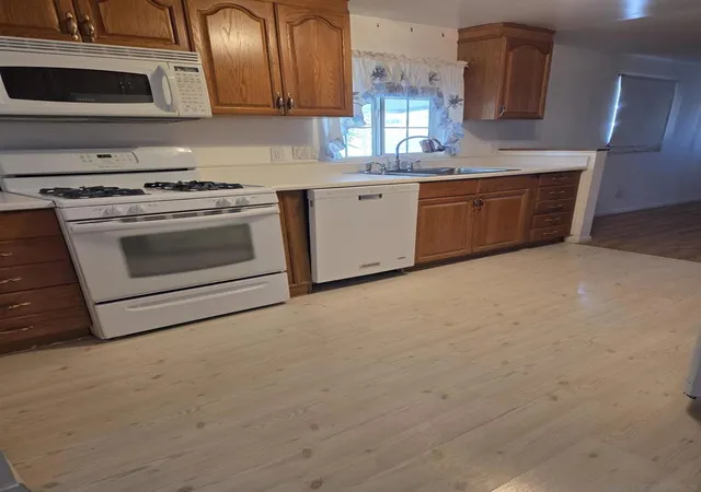 3rd image of 2550 E Valley Parkway #122, Escondido, CA 92027 | MLS# 260015650SD