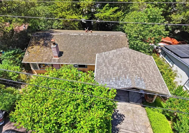 4th image of 7020 Saroni Dr, Oakland, CA 94611 | MLS# ML82052364