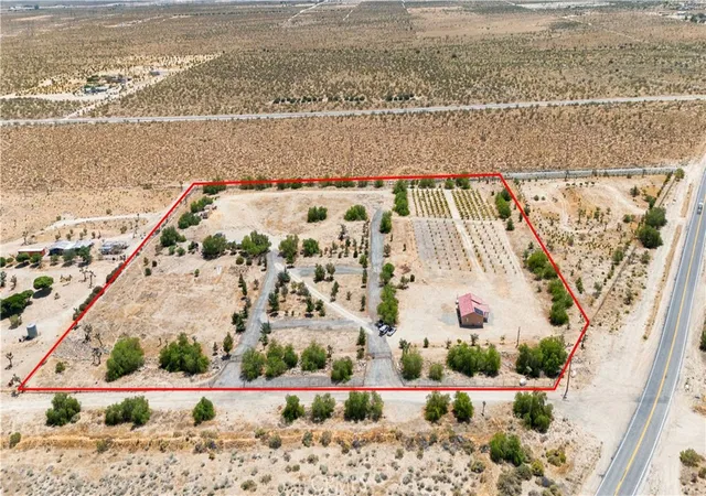 2nd image of 9421 Fort Tejon, Littlerock, CA 93543 | MLS# SR26139403