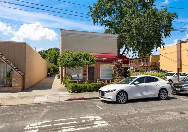 Homes for sale in San Carlos, CA | 1176 Laurel St, San Carlos, CA 94070 | MLS# ML82052371