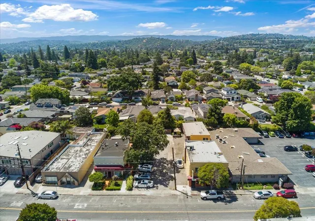 Homes for sale in San Carlos, CA | 1176 Laurel St, San Carlos, CA 94070 | MLS# ML82052371