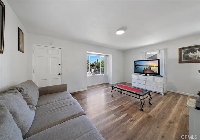 3rd image of 543 N Angeleno Ave, Azusa, CA 91702 | MLS# CV26118844